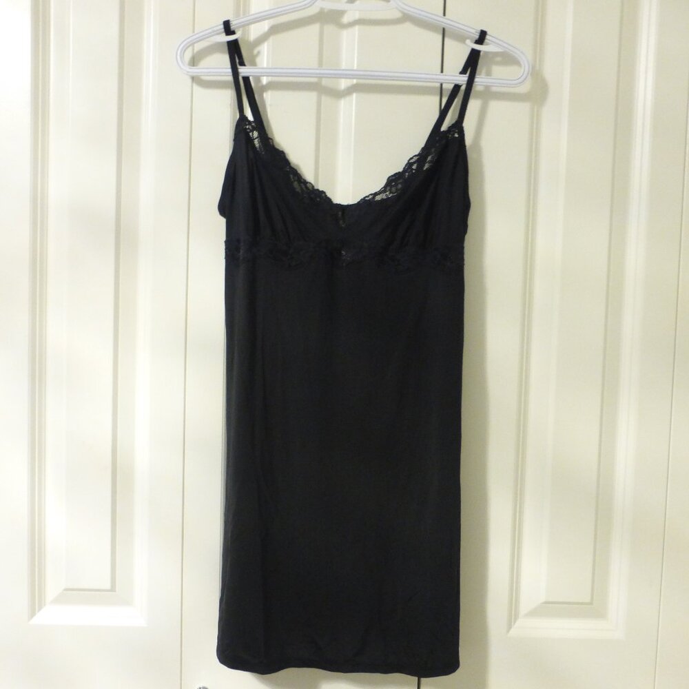 LA SENZA black silky satin baby doll slip